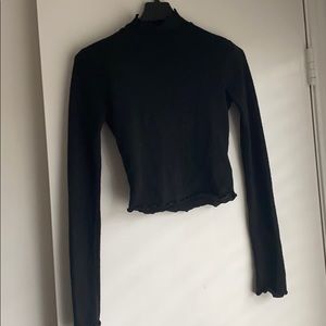 UO Mock Neck Crop Top